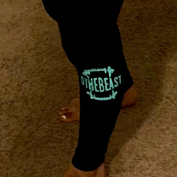 Black Leggings with DTheBeast logo - Picture 1 of 1